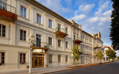 Františkovy Lázně: Badenia Hotel Praha *** s polpenziou, neobmedzeným wellness a ozdravnými procedúrami