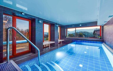 Jeseníky: Hotel Slunný dvůr *** s raňajkami alebo polpenziou a vstupom do wellness + zábaly a horčíkový kúpeľ 