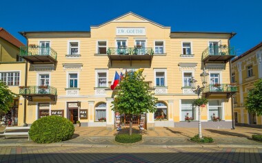 Františkovy Lázně: Pobyt v Lázeňskom hoteli Goethe *** s polpenziou, infrasaunou neobmedzene a procedúrami