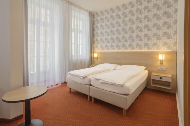 Izby, Hotel Flora ***, Mariánske Lázně