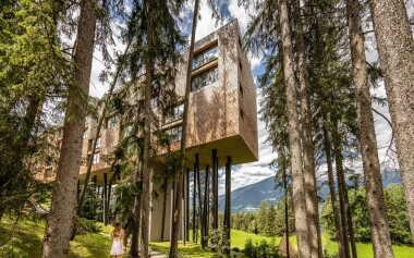 Letná dovolenka v Dolomitoch pri Brixene v Hoteli My Arbor – Dolomites ***** s polpenziou, bazénom a wellness