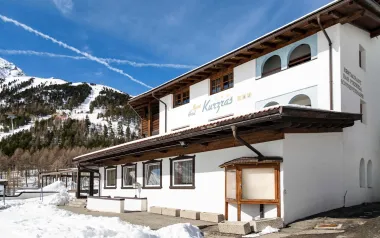 Turistika v Ötztalských Alpách v nadmorskej výške 2 000 m: Sporthotel Kurzras *** s polpenziou + bazén a sauna