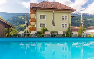 Trolské údolie Val Venosta pri Merane: Pohodový Hotel Mei Auszeit *** s polpenziou + slaný bazén, a 4 sauny