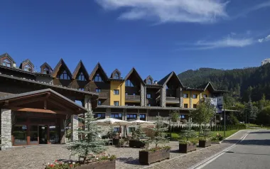 Talianske Alpy pri Ponte di Legno: Dovolenka v Hoteli Blu Hotel Acquaseria **** s polpenziou + animácie