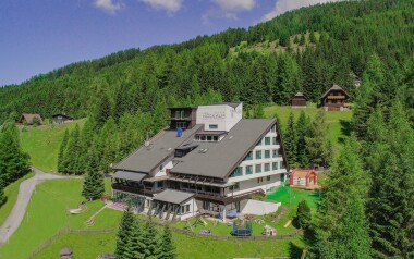 Korutánsko a Nockberge v hoteli Nockalm **** s all inclusive light, wellness, fitness a zábavou pre deti 