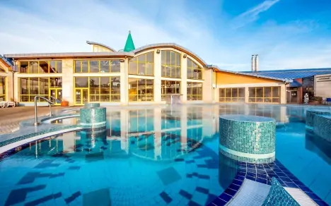 Termálne kúpele, Park Inn by Radisson Sárvár Resort & Spa