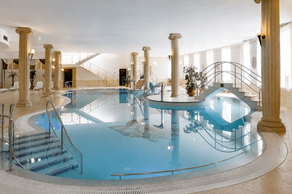 Vnútorný bazén, Spa Resort komplex Bristol Royal ****, Karlove Vary, Česko