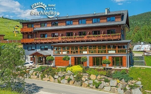 Užijte si perfektní dovolenou v hotelu Bachledka **** Strachan