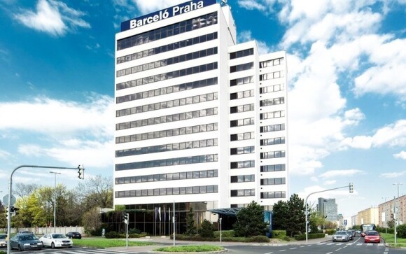 Hotel se nachází pouhých 10 minut od centra