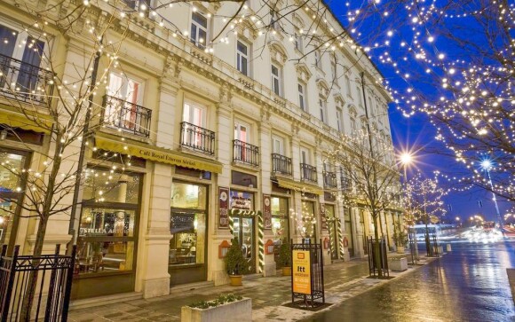 Hotel najdete přímo v centru u všech památek