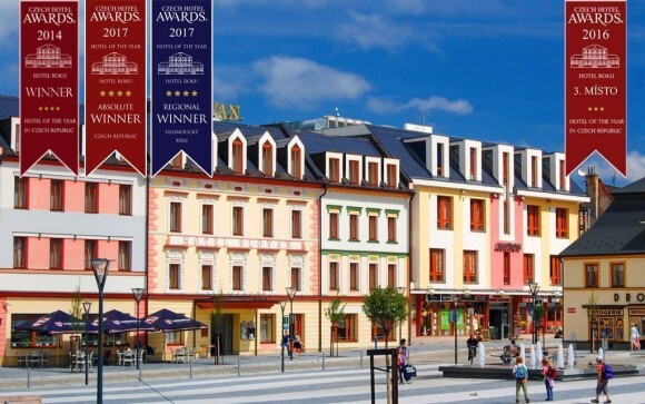 Oceněný Hotel Slovan **** najdete přímo ve středu Jeseníku