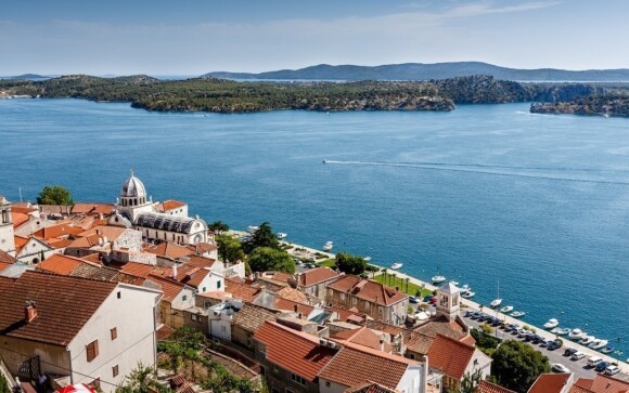 Kouzelné městečko Šibenik je od vás pouhých 12 km