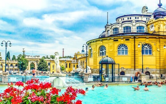 Užite si celodenný vstup do kúpeľov Szechenyi