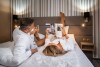 Pár na posteli, Wellness Hotel Laroba ****, Alsóörs, Balaton, Maďarsko