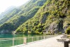 Horská stezka pri jazere, Parco San Marco Hotels & Beach Resort ****, Cima di Porlezza (CO), Taliansko