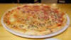 Pizza s hubami, Alpenhotel Marcius ***, Nassfeld, Rakúsko