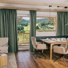 Interiér s výhľadom, Almresort Nassfeld Gartnerkofel, Hermagor, Rakúsko