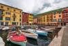 Farebné domy a lode, Hotel Rely ***, Brenzone sul Garda, Taliansko