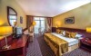 Štandardná izba s výhľadom na hrad, Hotel Kapitány ****