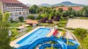 Bazén a tobogany, Hunguest Hotel Pelion ***, Tapolca, Maďarsko