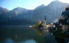 V blízkosti sa nachádza i mestečko Hallstat, ktoré patrí na zoznam UNESCO