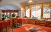 Reštaurácia, Főnix Club Hotel