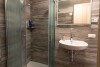 Kúpeľňa so sprchou, Hotel Grajski dvor ***, Radovljica, Radovljica , Slovinsko