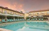Vonkajší bazén, Leonardo Hotel Lago di Garda – Wellness and Spa ****, Lazise (VR)