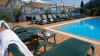 Bazén s ležadlami, Hotel Sole ***, Malcesine, Taliansko