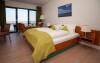 Izby, Seehotel Berlin-Rangsdorf ****, Nemecko