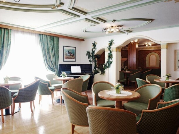 Reštaurácia, Domina Parco dello Stelvio ****, Cogolo di Pejo