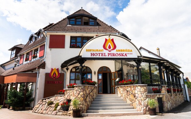 Hotel Piroska, Bük