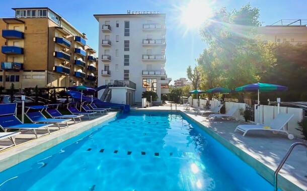 Club Hotel Residence ***, Cesenatico, Taliansko