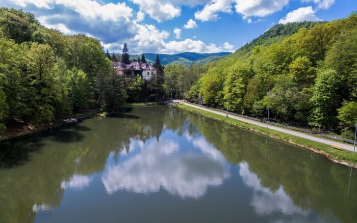 Kőkapu Vadászkastély És Hotel