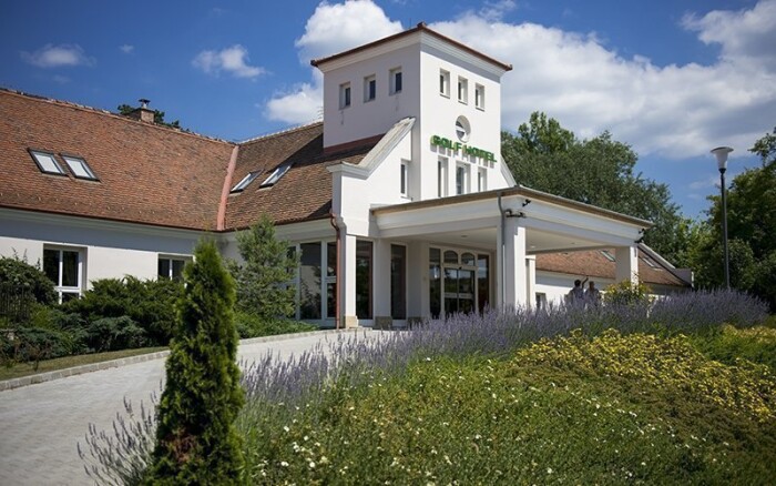 Old Lake Golf Hotel **** (Huntels Hungarian Hotels)