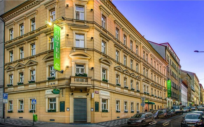 Hotel U Tří Korunek ***