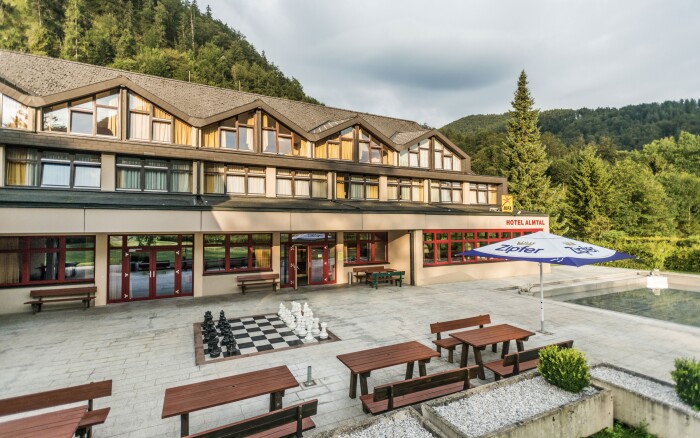 JUFA Hotel Grünau im Almtal ***