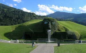Swarovski Crystal Worlds vo Wattens