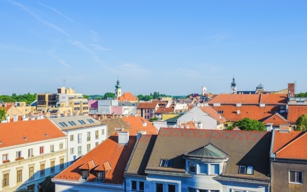 Györ