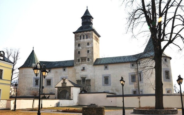 Zámok a sobášny palác v Bytči