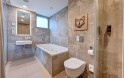 Trojlôžkový apartmán DREAM s vírivkou, Wellness Hotel Fénix ****