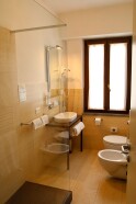 Trojlôžková izba, Hotel Fortebraccio, Montone, Taliansko