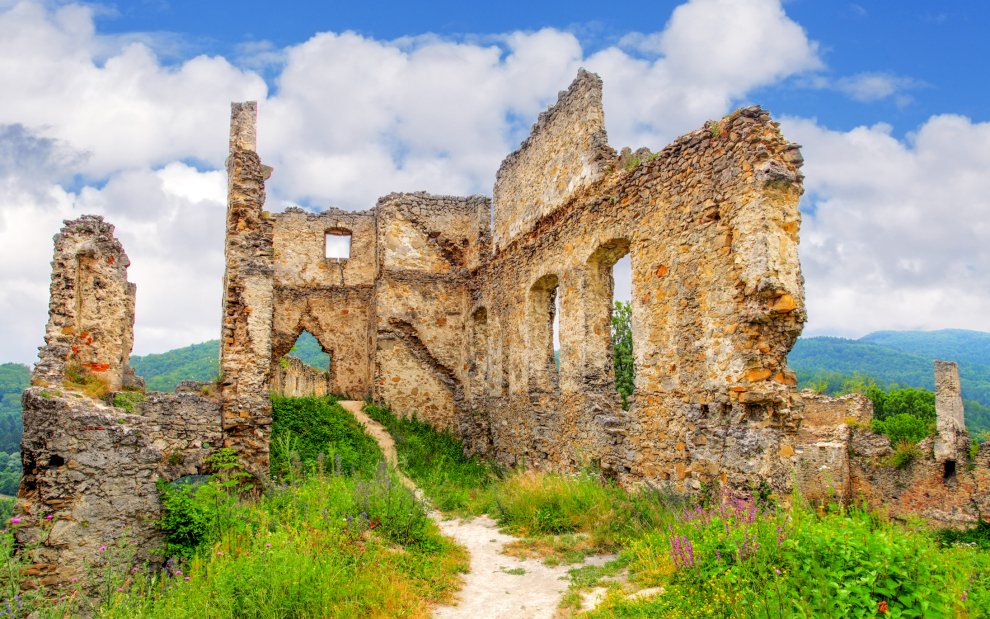 Považský hrad, Slovensko