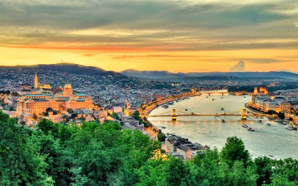 Budapešť