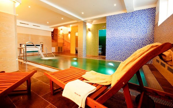 Praha: luxus v Hotelu Relax Inn **** u centra s prvotřídním wellness a snídaní